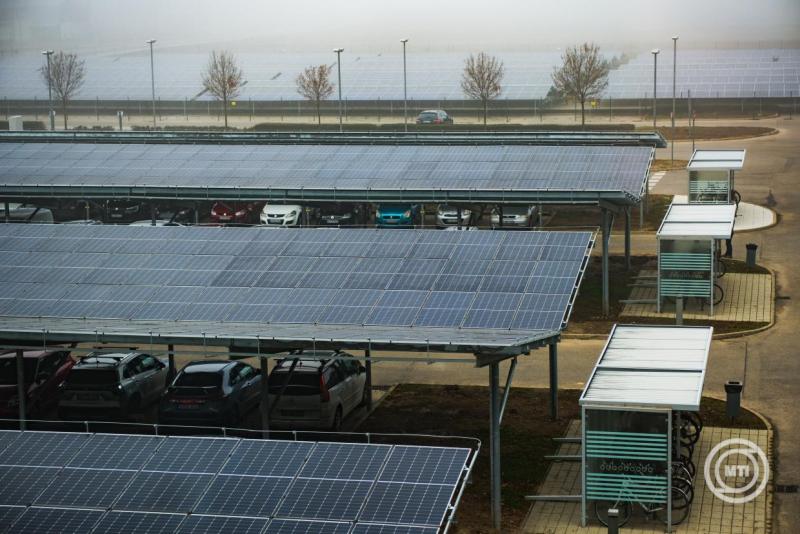 Fényből energia, energiából tudomány – így lett a világ legzöldebb kutatóközpontja Szegeden