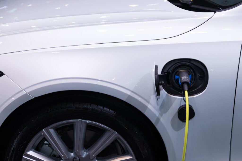 Kína adja az EU elektromos- és hibridautó-importjának több mint negyedét